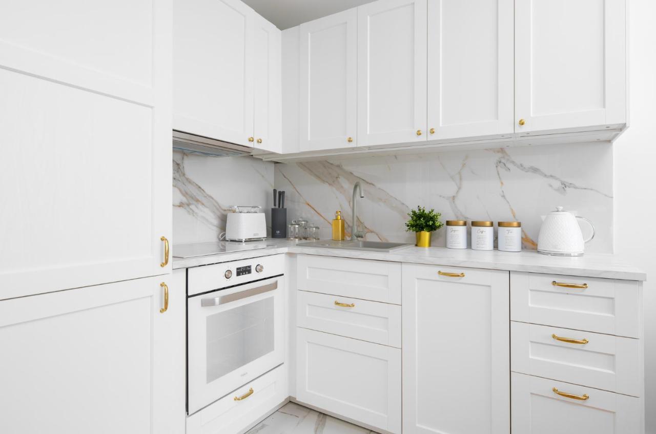 Glam & Modern By Cooee Apartments Varşovia Exterior foto